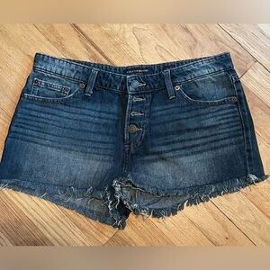 Lucky brand women’s button fly jean shorts - “ the cut off” size 10 / 30 EUC